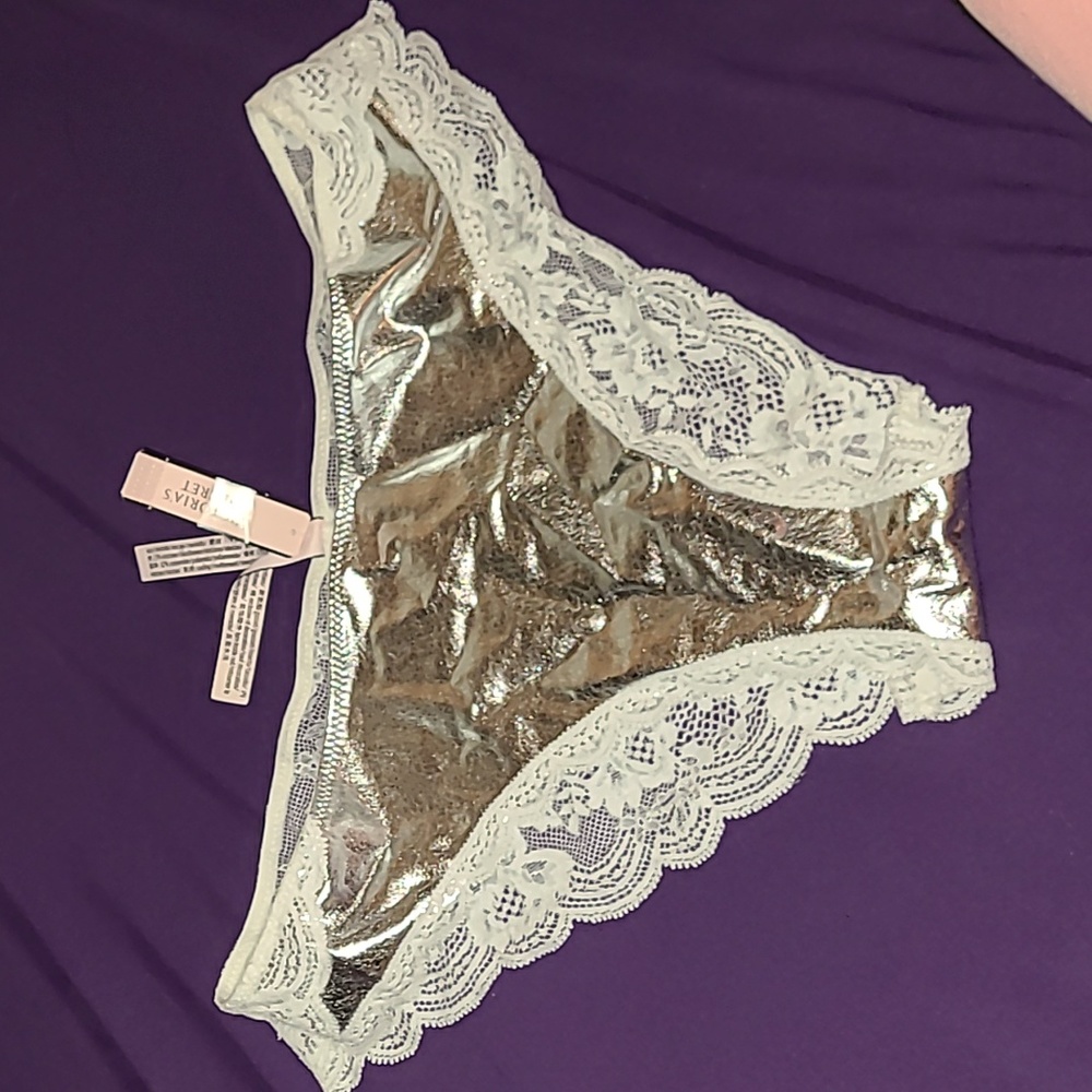 Victoria's Secret Panties M BNWT